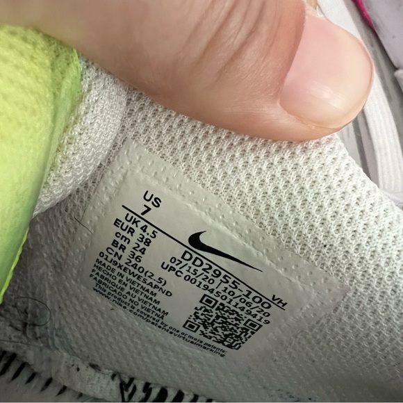 Nike Air Max Excee 'White Pink Indigo' DD2955-100 - Picture 3 of 11